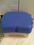One Step Ahead bath seat/storage&nbsp;bin